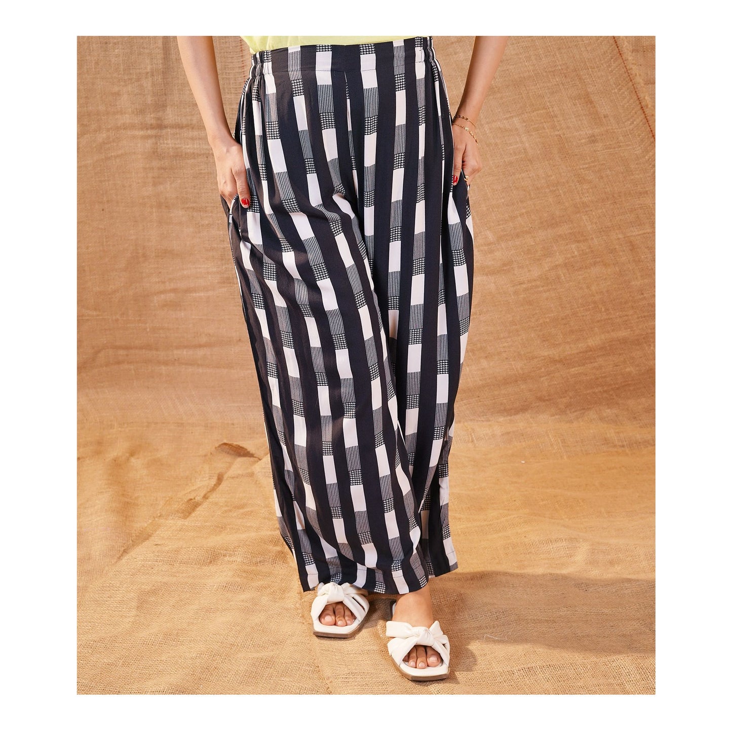Basix Women's Twin Pocket Black Grey & White Geometric Boxes, Palazzos, LT-616