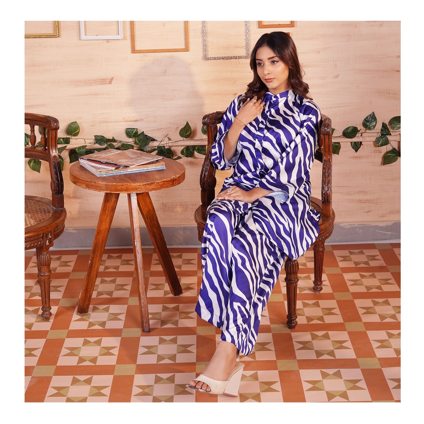 Basix Women's Abstract Pattern Digital Silk Relax Fit Fusion Co-Ord Set, Navy & White, CORD-117