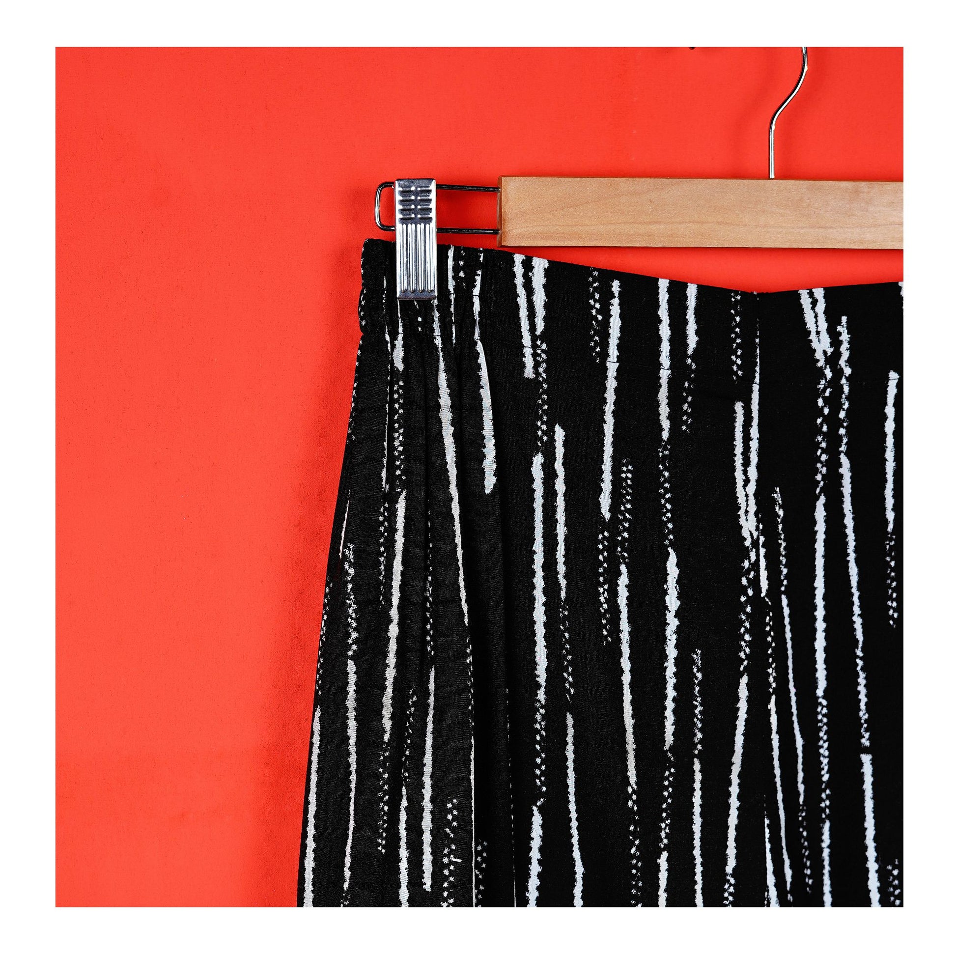 Basix Women's Twin Pocket Black & White Abstract Stripes Trouser, LT-611