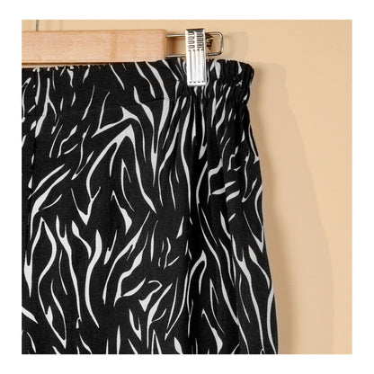Basix Women's Twin Pocket Abstract Stripes Palazzos, Black With White, LT-618