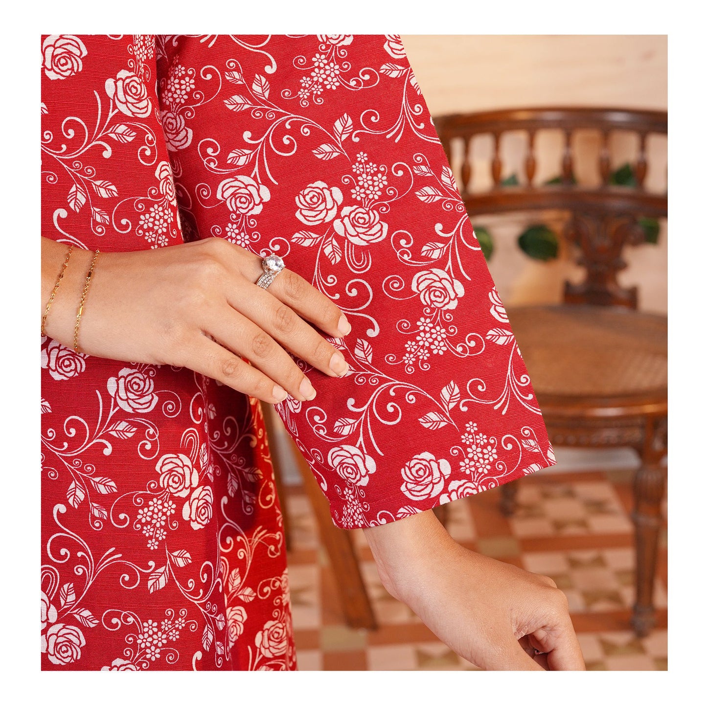 Basix Khaddar Wine Red & White Flora With Tassel, 2-Piece Set, EW-110