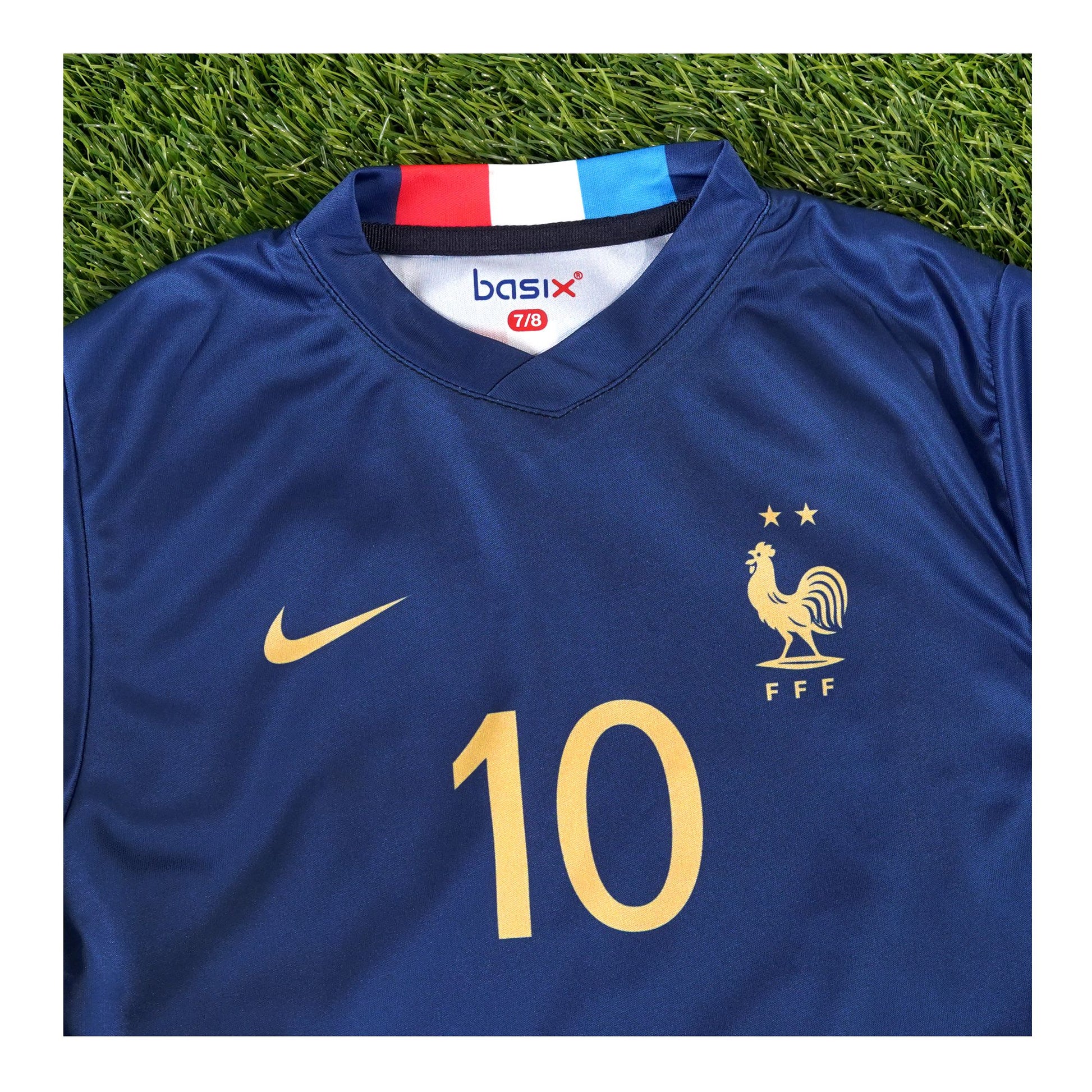Basix Boy's No 10 France Football Kit, FK-104