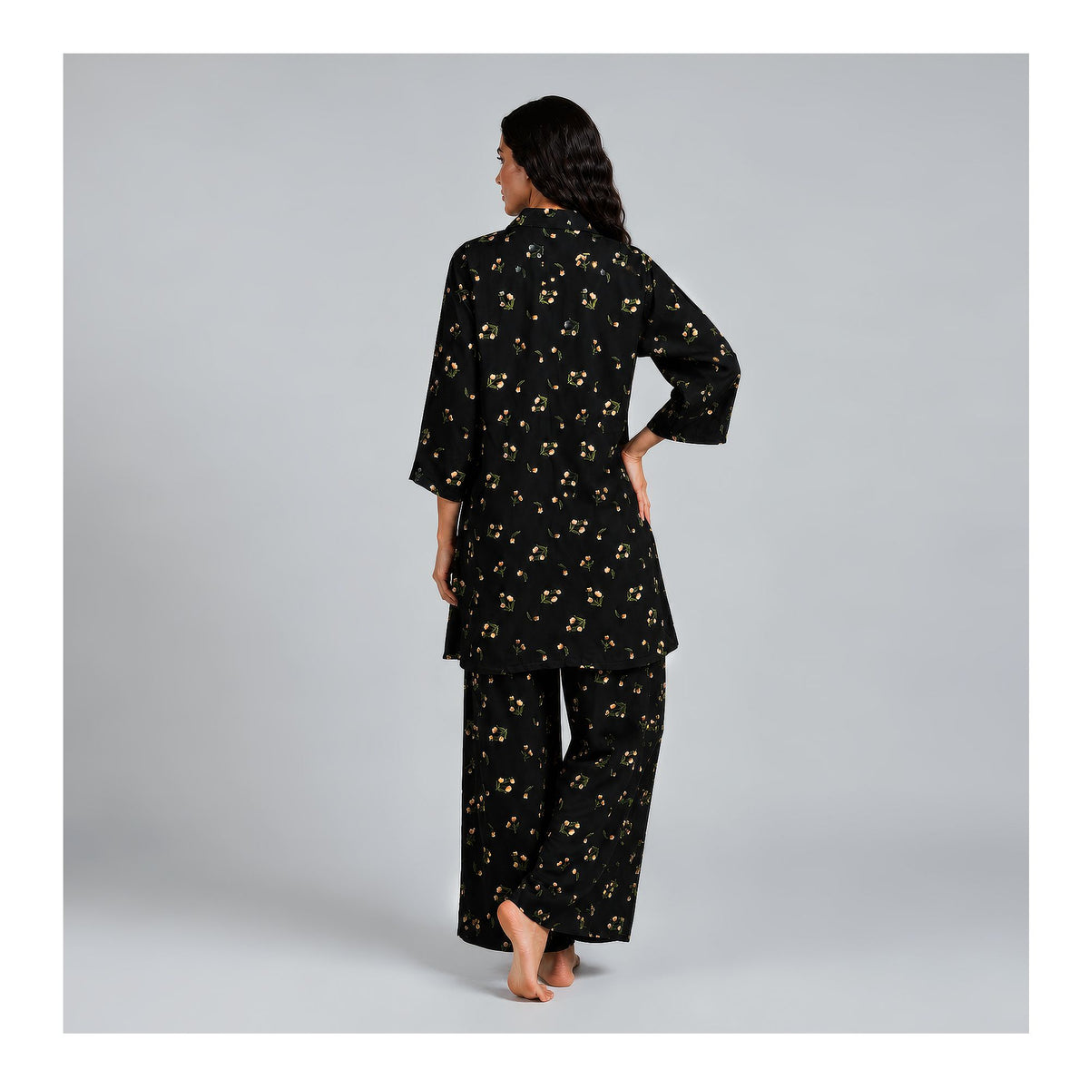 Basix Women's Small Flora Co-Ord Set Black Viscose CORD-135