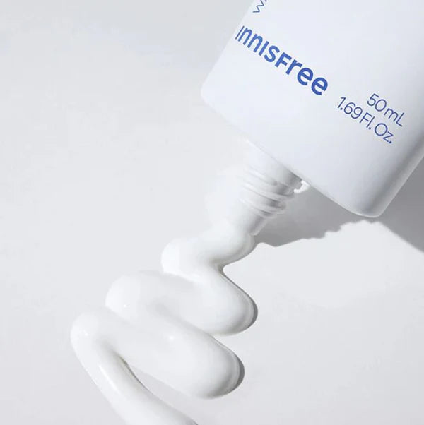 Innisfree Hyaluron Moist Sunscreen, SPF50+ PA+++ For Sensitive Skin, 50ml